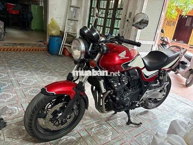 Honda CB400 revo xe sạch đẹp ,máy móc chuẩn