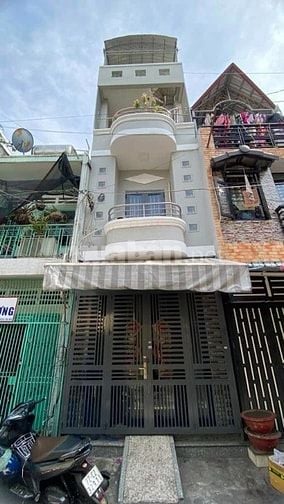 Ngân hàng thanh lý nhà Vườn Chuối, Quận 3. GIÁ 4TỶ3. DT 48m2. SHR HXH