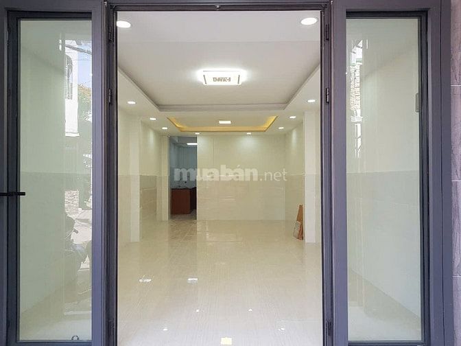 Cho thuê nhà hẻm xe hơi Lạc Long Quân, P3 Q11 giá 12 triệu