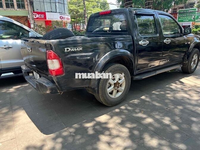 Isuzu Dmax 2006 - 300000 km