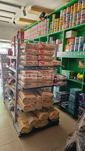 Cần sang nhanh cửa hàng mẹ và bé