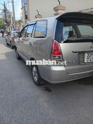 Toyota Innova 2006 G - 230000 km