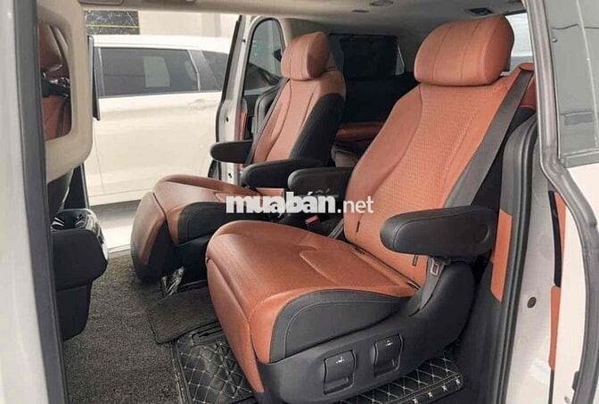 Kia Carnival 2022 Signature 2.2D - 48000 km