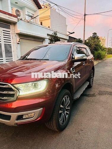 Ford Everest 2021 Titanium 2.0L AT 4x2 - 40000 km.