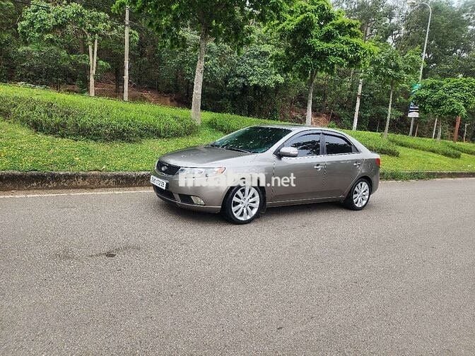 Kia Forte sx2009 bản full số tự động ,xe rất đẹp