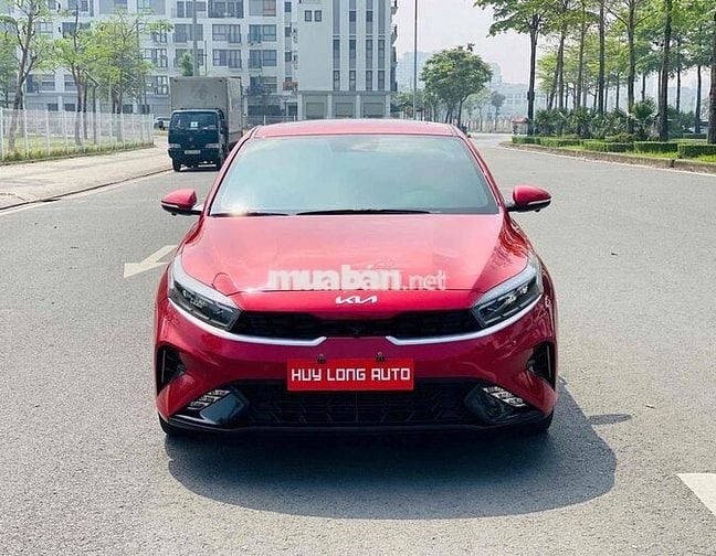 Kia K3 Đỏ Sedan, Sản Xuất 2021