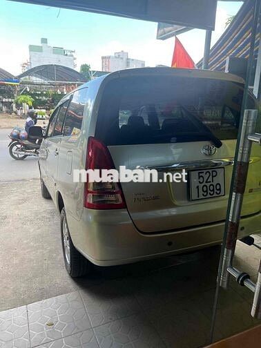 Toyota Innova 2008 G - 130000 km