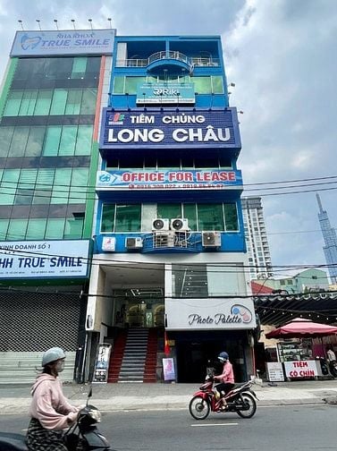 Giảm 10 tỷ! Bán mặt tiền Nguyễn Gia Trí - 160m2 (8 x 20) - Hầm 7 Tầng