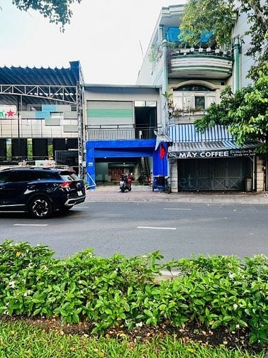 Mình chính chủ - cần bán căn nhà 2 mặt tiền đường Hoàng Sa - Tân Bình