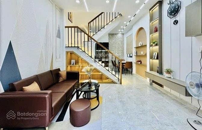 CẦN BÁN ĐƯỜNG LÊ THỊ BẠCH CÁT, P11, QUẬN 11 GIÁ 2 TỶ 750