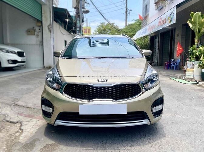 🌟🌟🌟 KIA RONDO GAT, Sx 2018, Vàng, Odo 67.000Km🌟🌟🌟