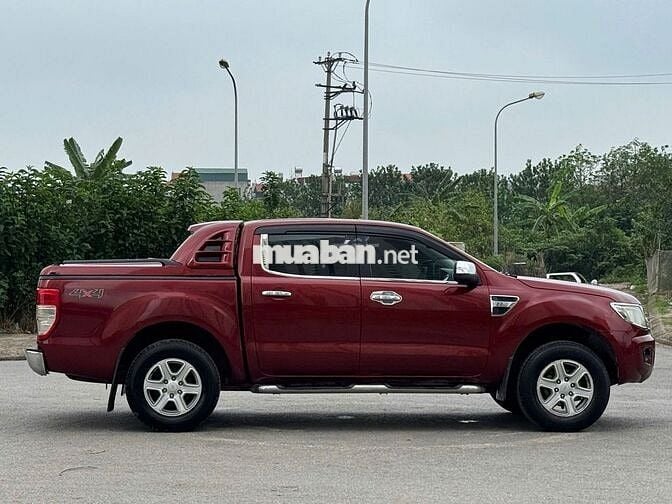 Bán xe Ford Ranger 2012 XLT số sàn 2 cầu máy dầu
