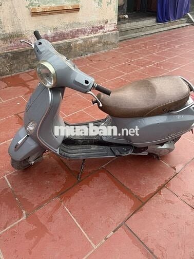 Bán vespa lx 3vie năm 2013 máy móc nguyên bản