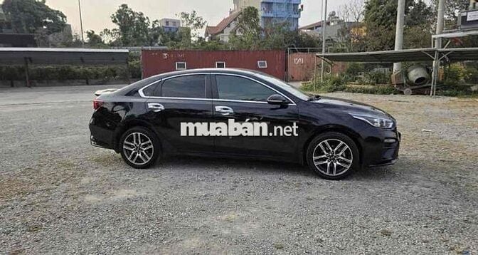 Kia Cerato 2021 1.6 AT LUXURY - 100000 km