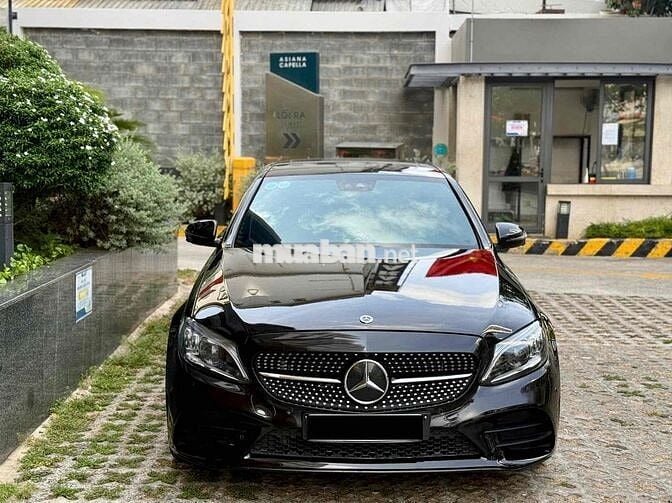 Mercedes Benz C300 AMG FL model 2020 1 chủ