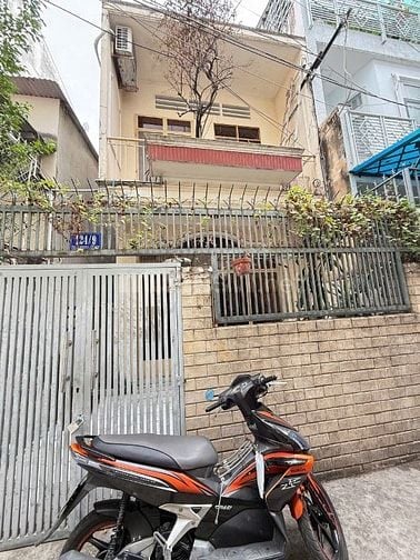 Bán nhà 124/9 Trương Công Định, P.14, Q.Tân Bình, ngay khu Bàu Cát