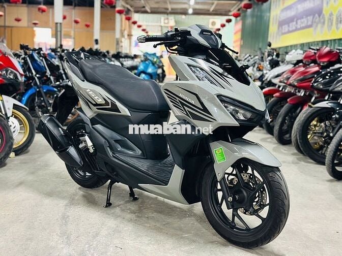 XE MÁYTHANH TÙNG_VARIO 160 ABS XÁM XI XE LƯỚT 99%