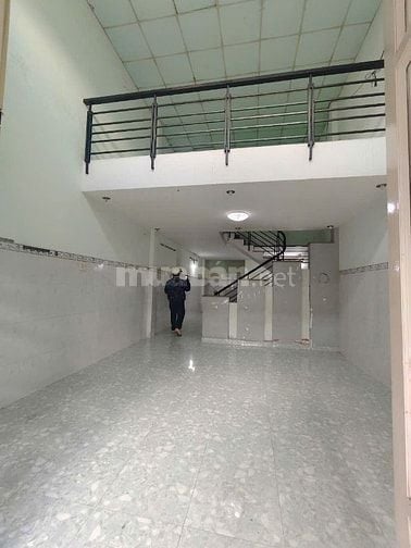 Bán nhà sổ Hồng riêng. Ngay chợ Xuân Thới Thượng. Hóc môn 