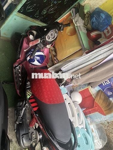 Mua xe mới bán lại xe cũ Novou 4 đang đi tốt