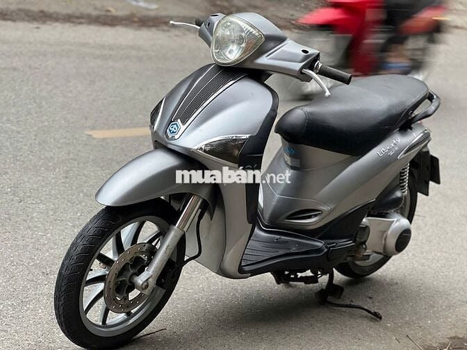 Piaggio xe đẹp máy chất rất mới