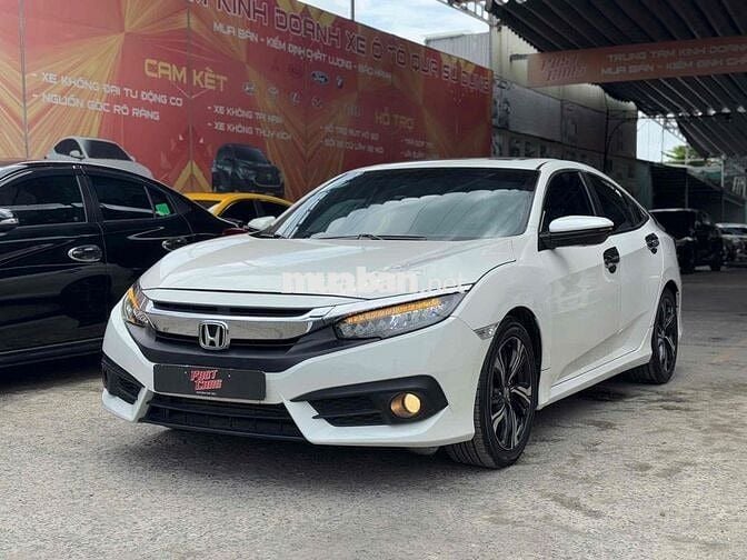 Honda Civic 2018 1.5 L đi 82000 km góp 60%