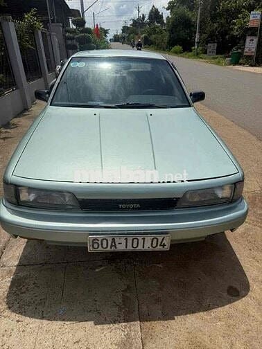Toyota Camry 1988 CS-X 2.0 4AT - 111111 km