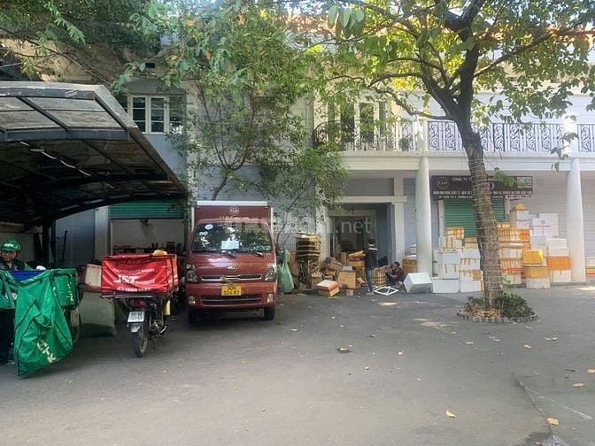 Văn Phòng, Kho, 300m Hoàng Văn Thụ Phú Nhuận 