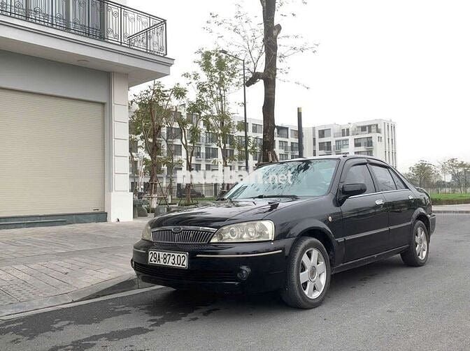 Ford Laser 2003 GHIA 1.8 MT - 180000 km