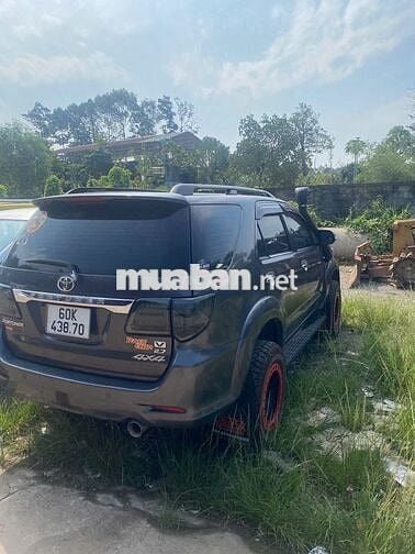 Toyota Fortuner 2013 2.7V 4x4 AT - 110000 km