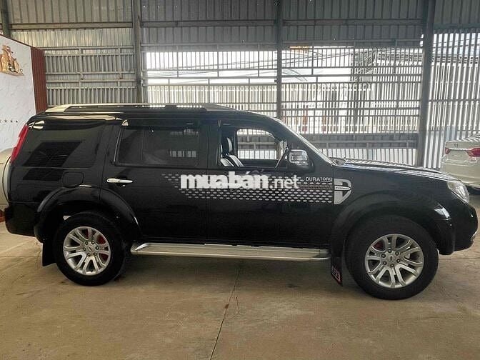 Ford Everest 2014 số sàn máy dầu