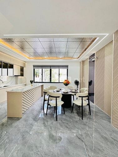 NHÀ MẶT TIỀN TRUNG TÂM TP.THỦ DẦU MỘT GIÁ 3.2TY NHƯ HÌNH