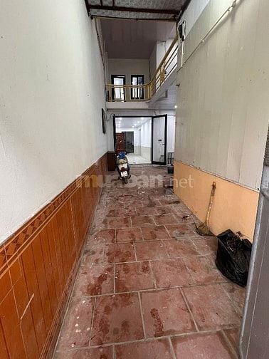 Cho thuê nhà tiện kinh doanh gần chợ dân sinh