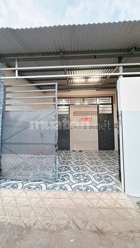 Bán gấp căn nhà ở đường Lê Thị Sắc , Tân Phú Trung 110m2 SHR giá 680tr