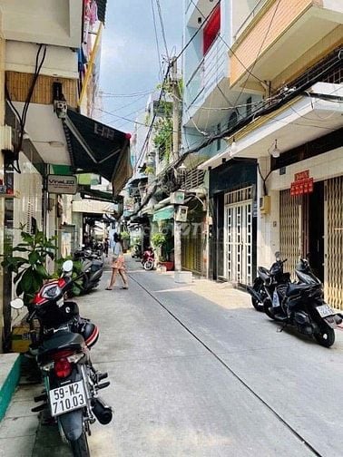 Cho thuê nhà hẻm Lê Thị Bạch Cát P11 Q11 giá 13tr