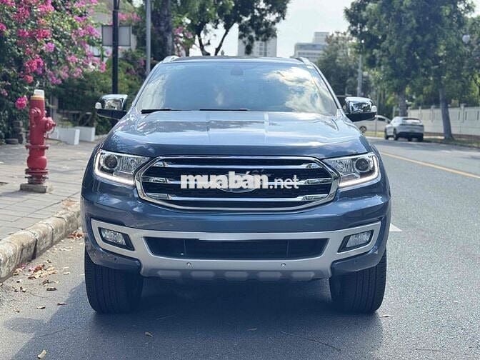 Ford Everest 2018 Titanium 2.0L 4x2 AT - 40000 km
