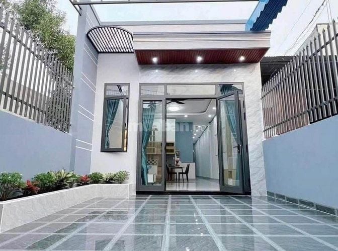 Vỡ nợ cần bán gấp nhà đ.Huỳnh Thị Thơm, Củ Chi 125m2 SHR. Giá 650tr