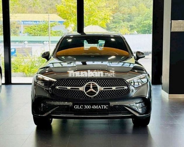 Mercedes Benz GLC 2024