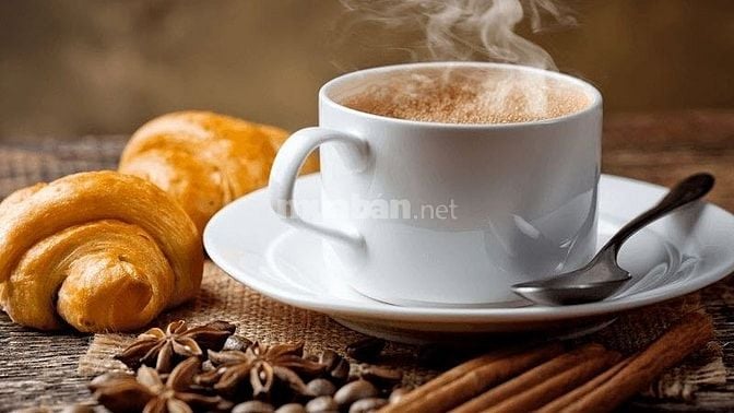 TUYỂN BẠN PHỤ ĐỨNG BÁN ĐỒ UỐNG GIẢI KHÁT