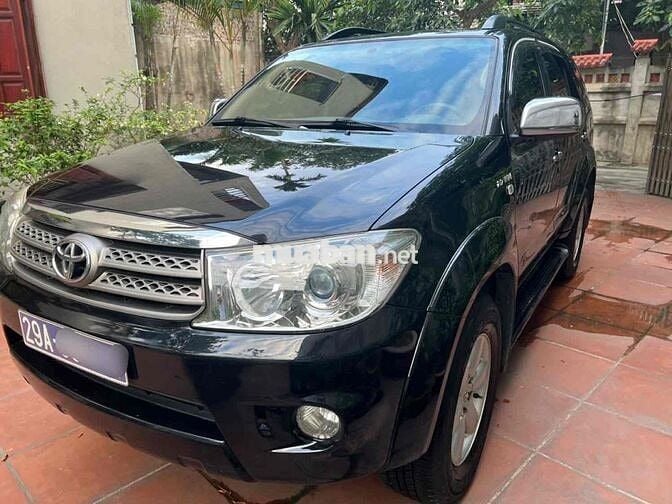 Toyota Fortuner 2010 2.7V 4x4 AT - Zin chất 100%