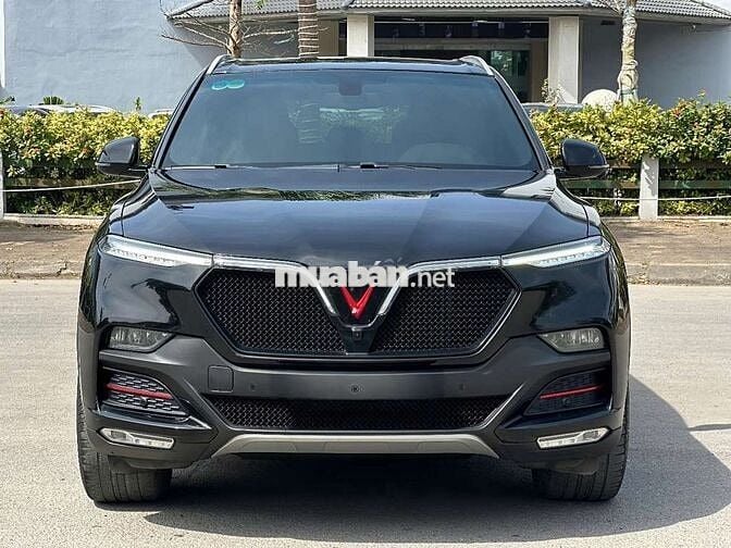 VinFast Lux SA2.0 Premium 2022 - 35000 km