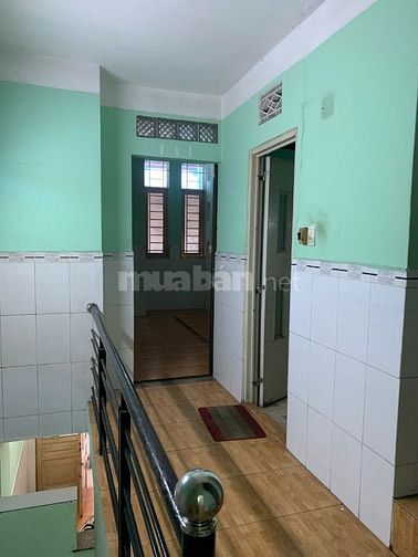 Cho thuê nhà 3T HXH Lê Hồng Phong,vừa ở vừa kinh doanh tự do giá 17tr