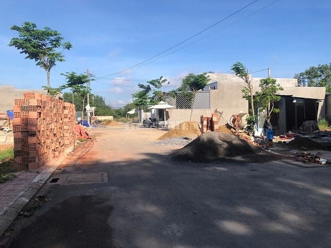 Bán đất nở hậu 119,6m² thổ cư 100% Giá chỉ 1,25 tỷ, sổ riêng
