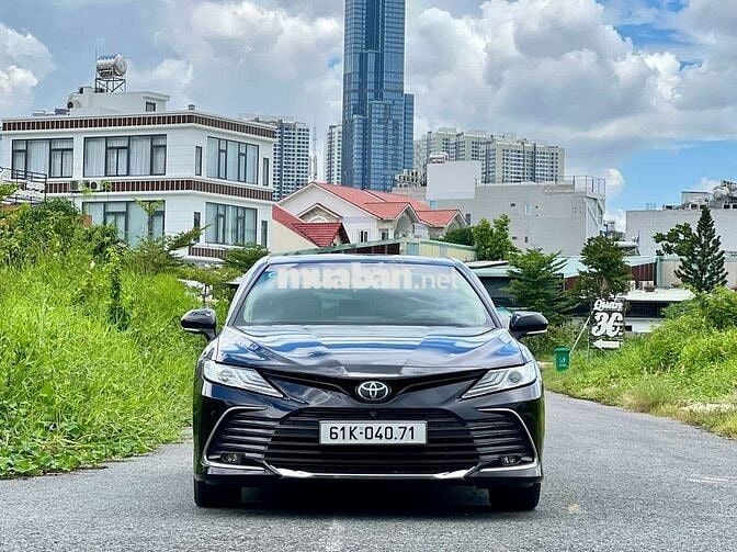 Toyota Camry 2022 2.5 Q - 90000 km