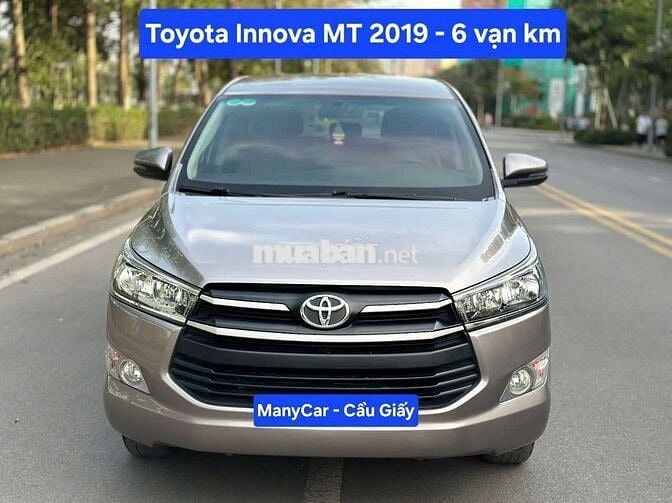 Toyota Innova 2.0E MT sx 2019 chuẩn 6 vạn km
