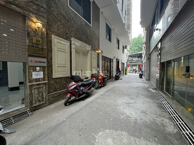 Nhà Vũ Trọng Phụng 2 ô tô đỗ, 10m ra phố DT65m2 xây 8T giá 20.5 tỷ