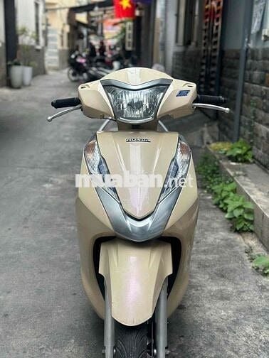 Lead 125 đời 2016 bstp (giấy cửa hàng)