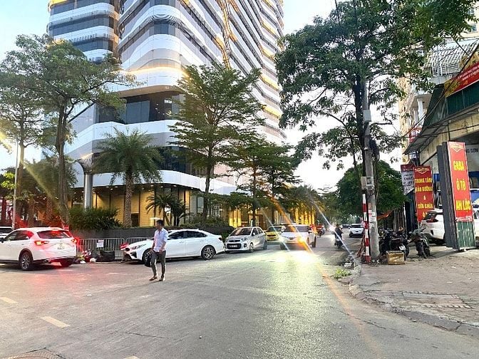 Bán Đất mặt phố Lộc, ngoại giao đoàn, 126m, mặt tiền 8,4m, 54,8 tỷ
