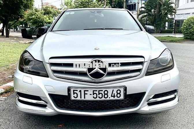 Mercedes Benz C Class 2012 C200 - 52 km