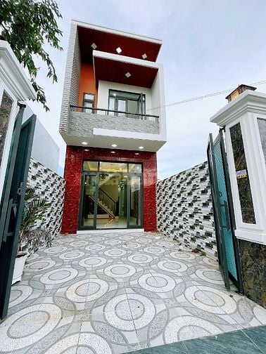 Nhà mới xây đường ô tô ngay chợ Trung Thành 4,2x20 SHR 4PN 2WC
