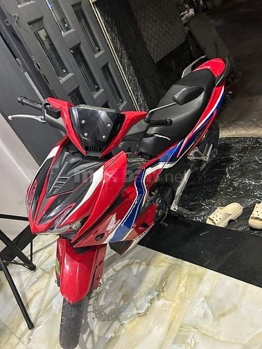 xe Winner X, đời 2020, màu đỏ đen